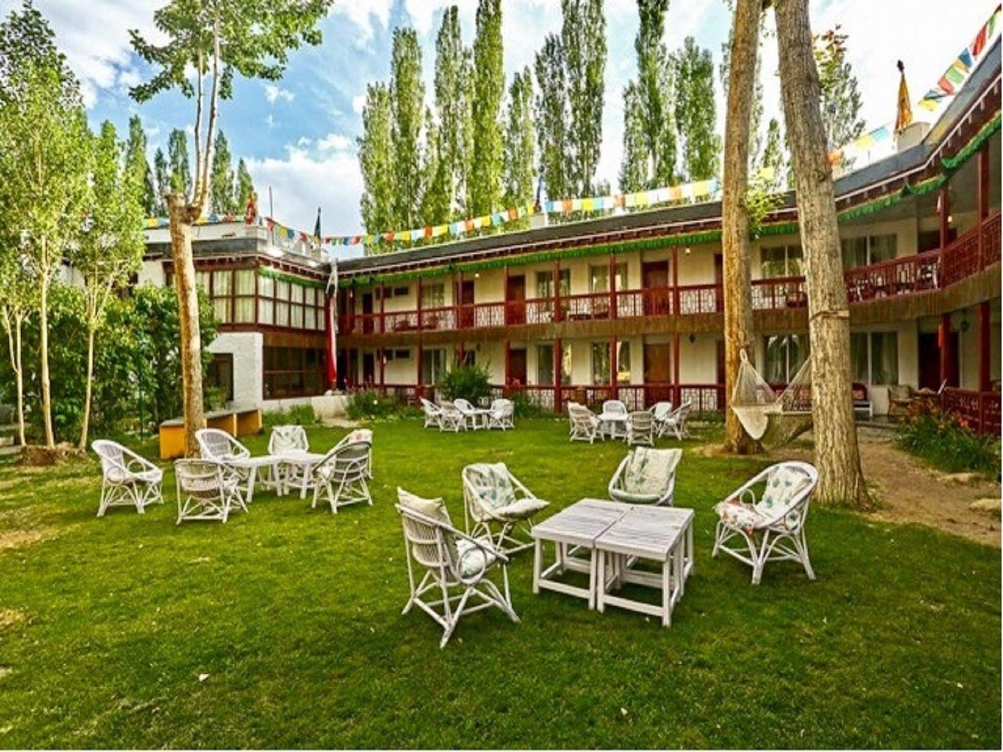 Hotel Shambhala Λεχ Εξωτερικό φωτογραφία